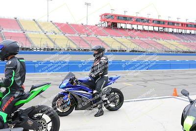media/Oct-15-2022-Fastrack Riders (Sat) [[9a18b22502]]/Level2/Grid Shots/